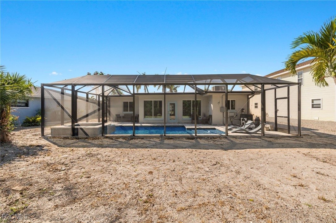 425 Donora Boulevard