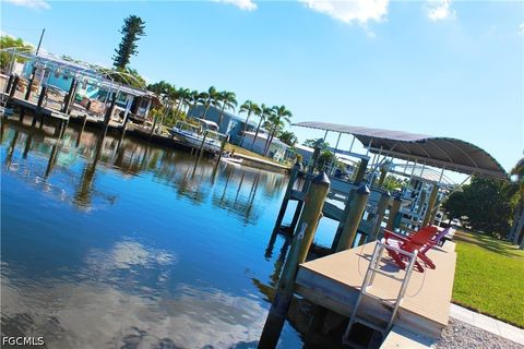 Tiny photo for 2744 Sanderling Court, St James City, FL 33956 (MLS # 2026022773)