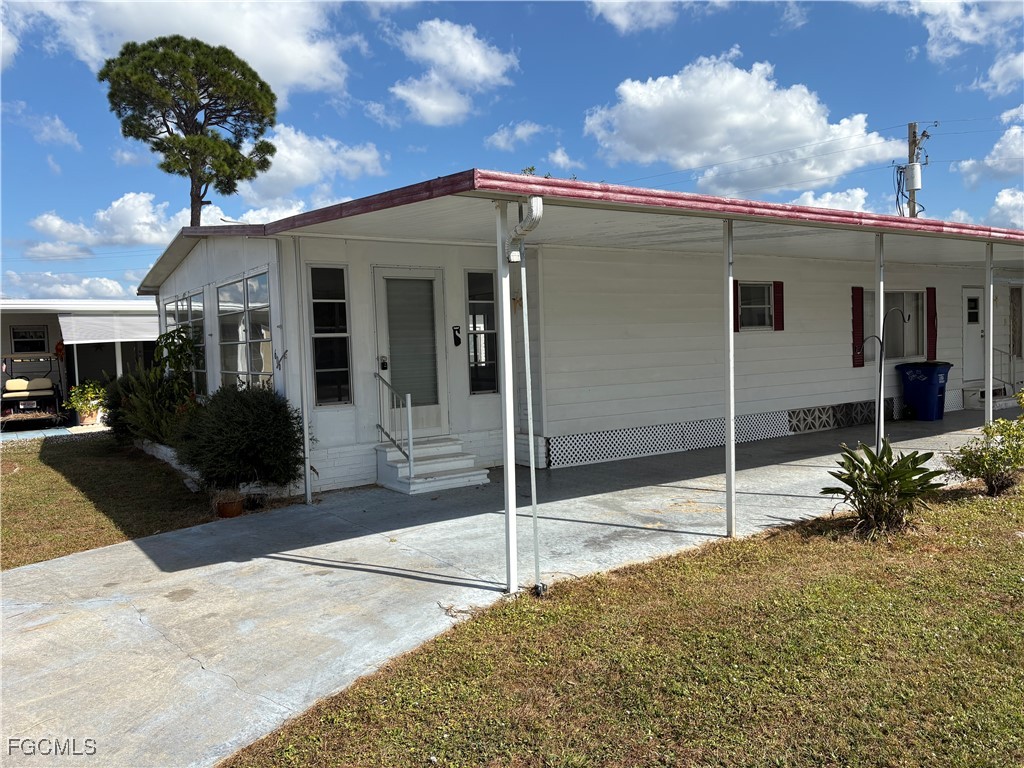 606 Pine Grove Court