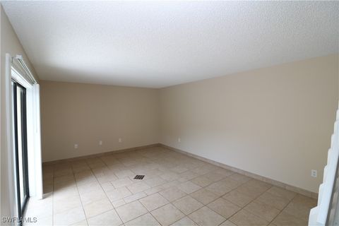5216 Cedarbend Drive 3 Fort Myers FL 33919