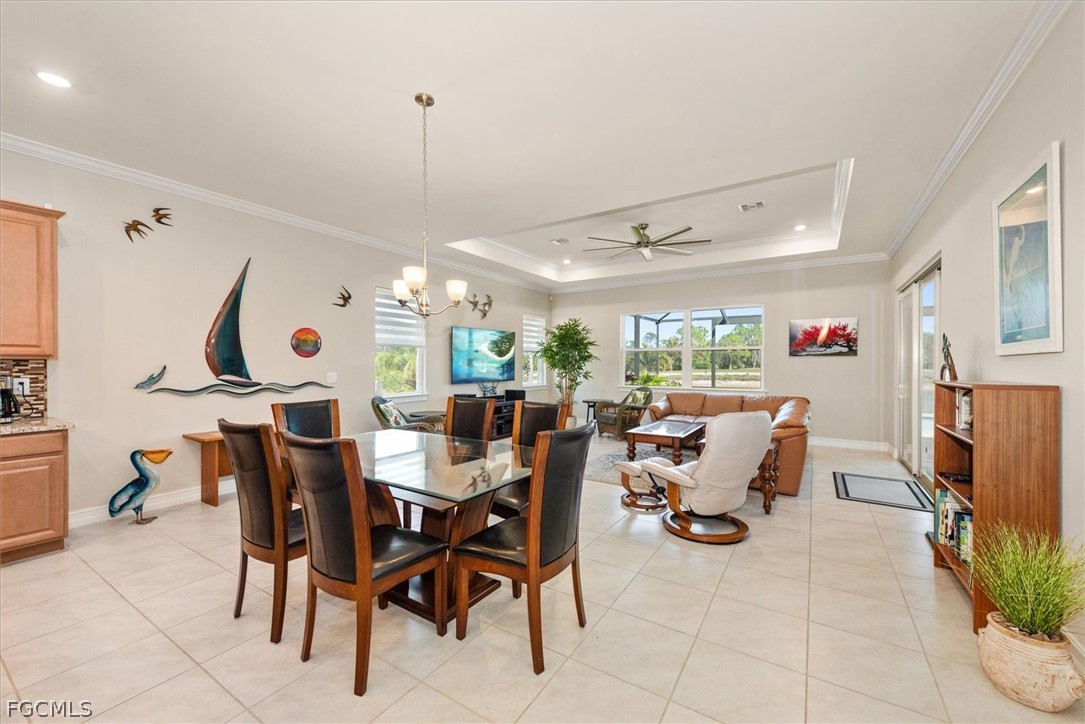 3653 Avenida Del Vera