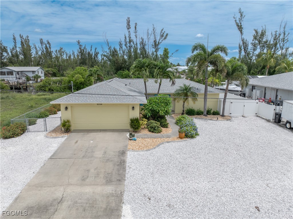 5258 Genesee Parkway