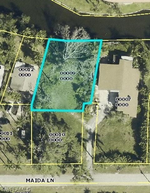 7204 + 7202 Maida Lane Fort Myers FL 33908