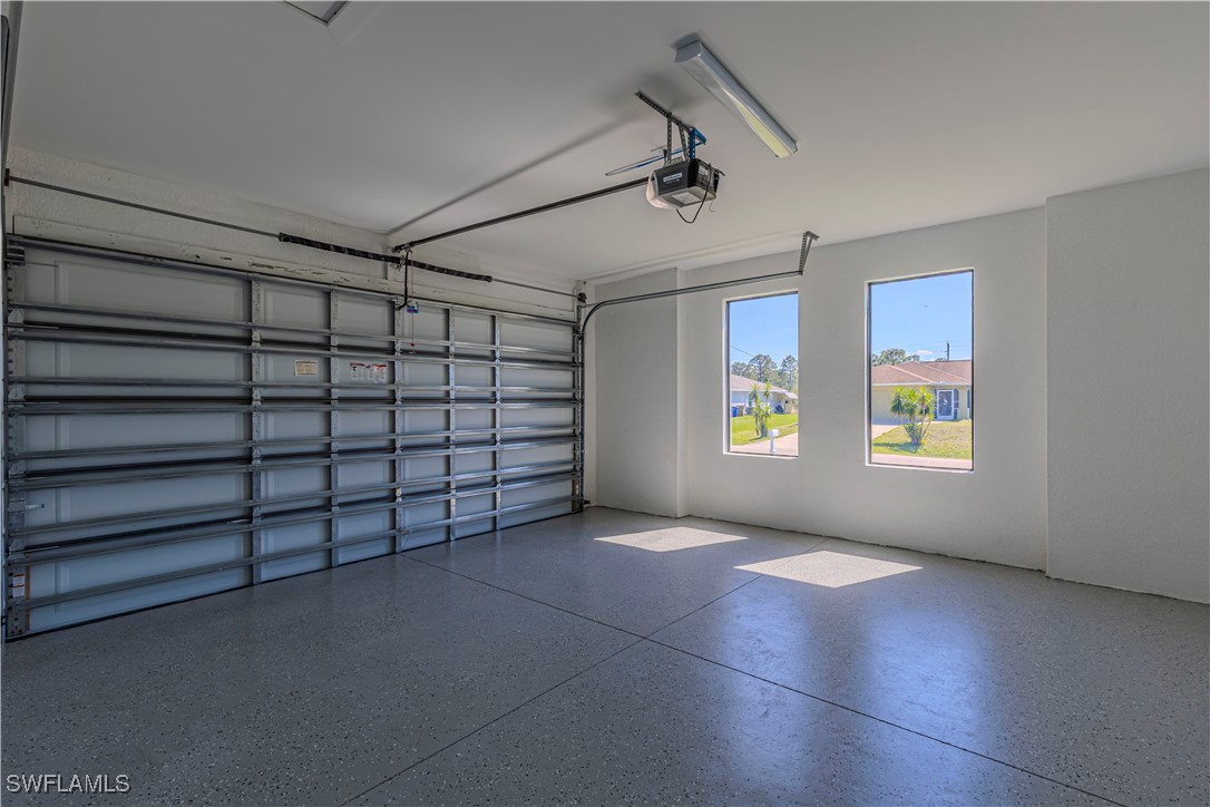 3306 40th Street W