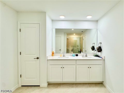 Tiny photo for 4106 NE 22nd Place, Cape Coral, FL 33909 (MLS # 2026039328)
