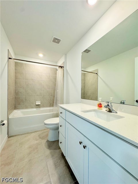 Tiny photo for 4106 NE 22nd Place, Cape Coral, FL 33909 (MLS # 2026039328)