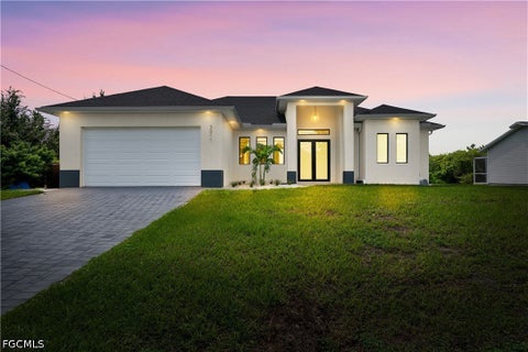 Photo of 3011 8th Street SW, Lehigh Acres, FL 33976 (MLS # 2026040455)