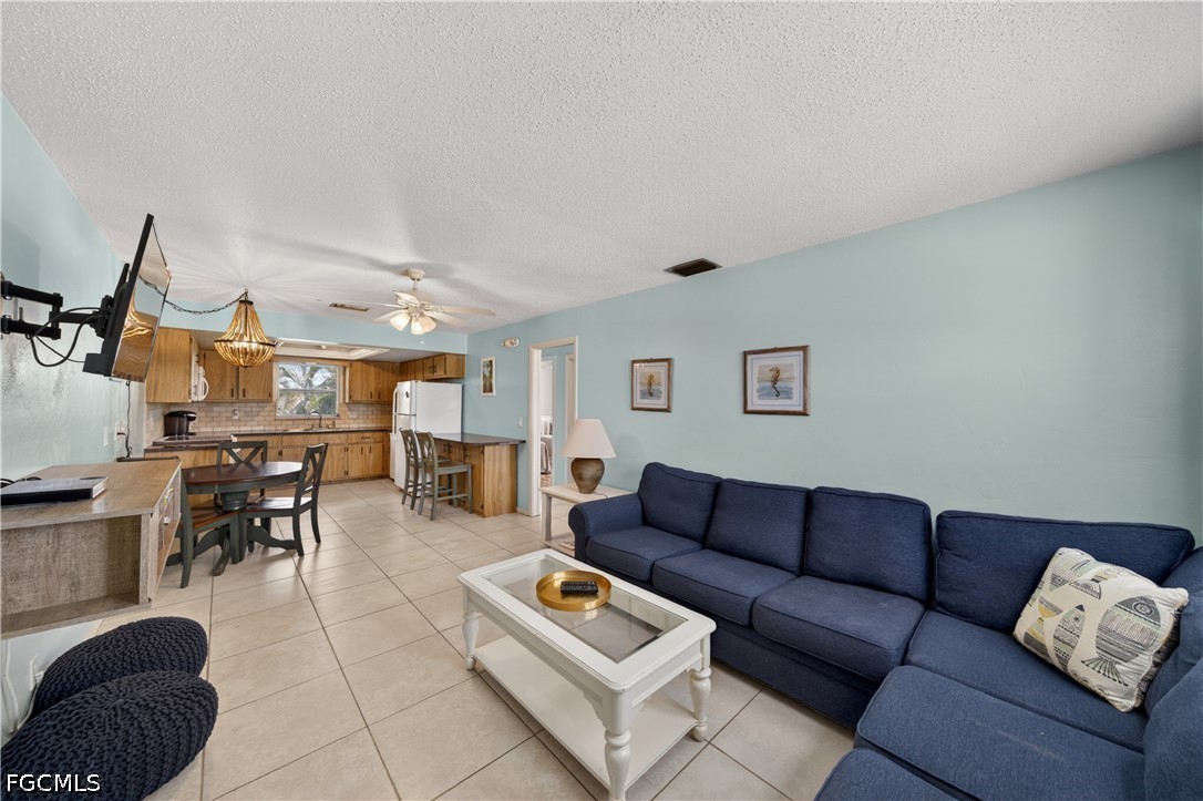 3188 Shell Mound Boulevard