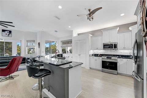 11033 Harbour Yacht Court 202 Fort Myers FL 33908