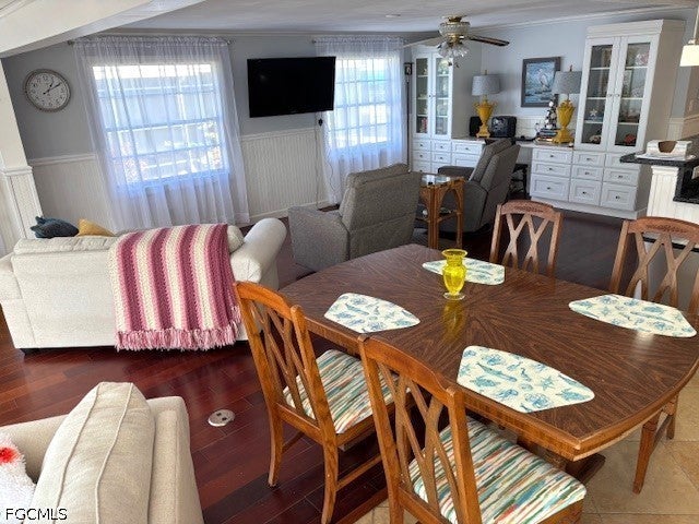 309 Shoreland Drive W