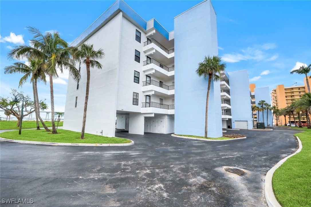 15010 Punta Rassa Road 107