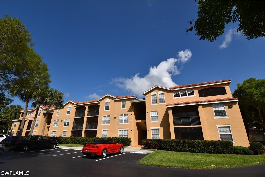 Photo 1 of 30 — 8735 River Homes Lane 6-302, Bonita Springs, FL 34135