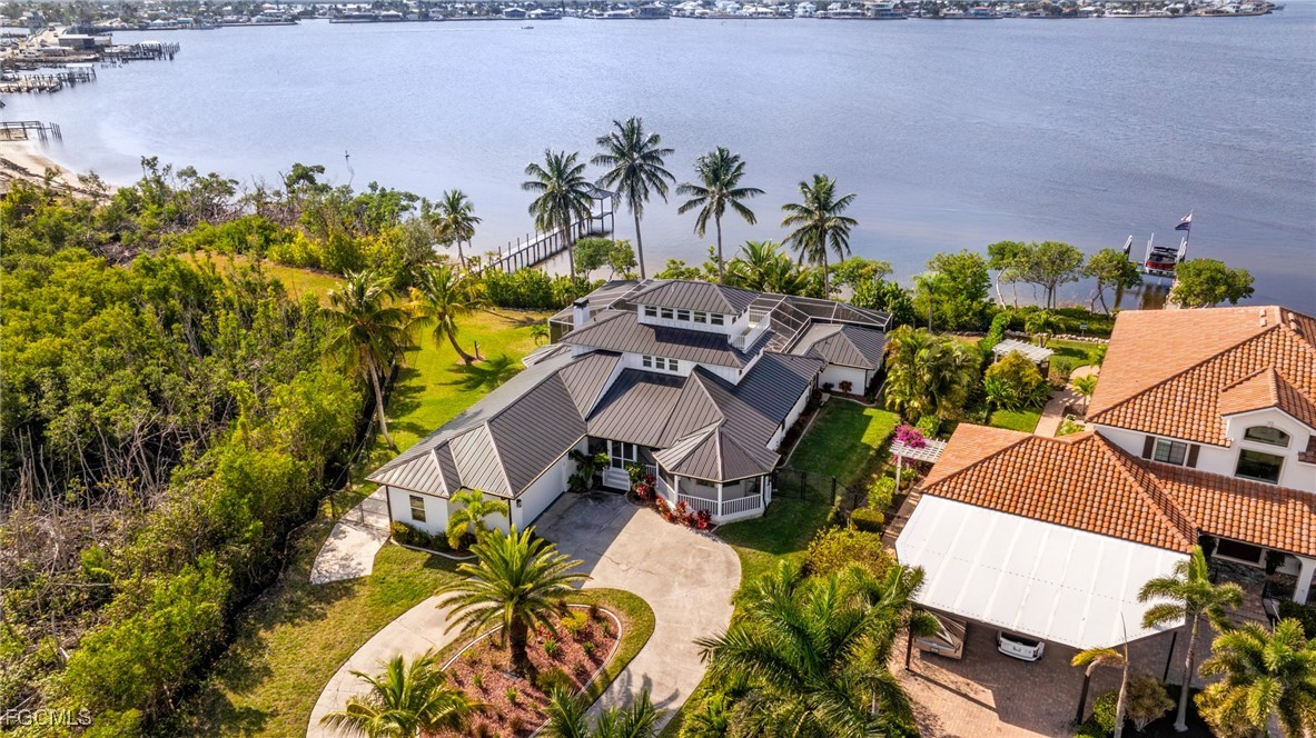Matlacha, Florida, 33993, United States, 5 Bedrooms Bedrooms, ,5 BathroomsBathrooms,Residential,Active,2007225