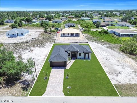 Tiny photo for 2707 29th Street SW, Lehigh Acres, FL 33976 (MLS # 2026014825)