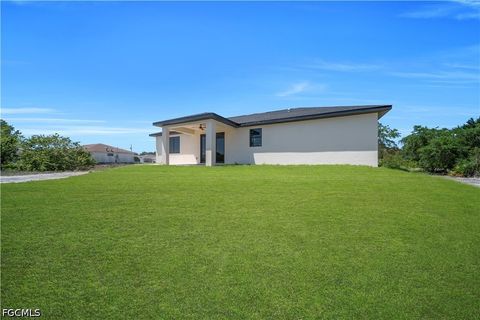 Tiny photo for 2707 29th Street SW, Lehigh Acres, FL 33976 (MLS # 2026014825)