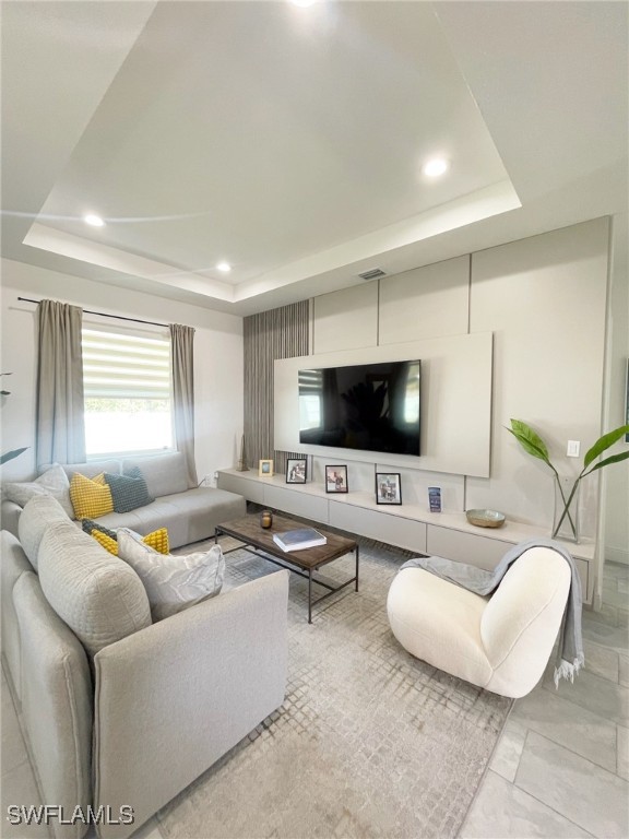 9041 LAMKIN Circle