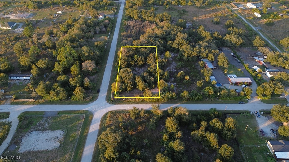 203 Avenida Del Centro