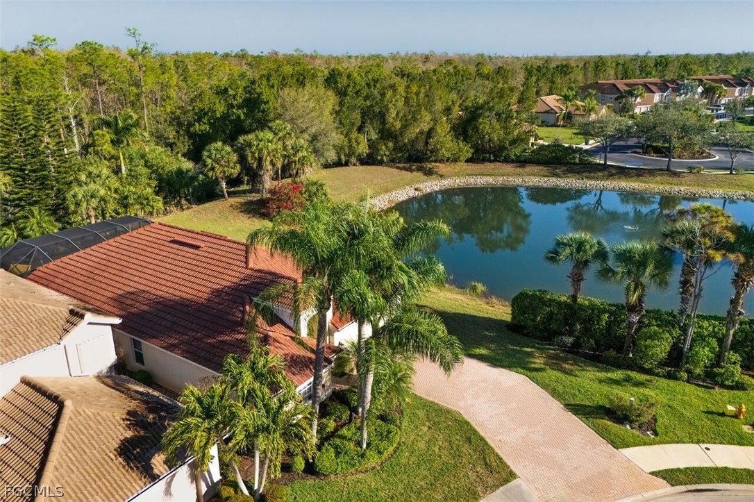 9014 Shadow Glen Way