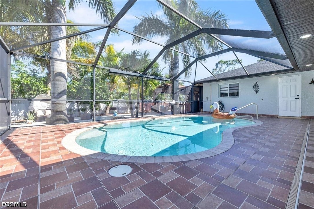3619 Oasis Boulevard