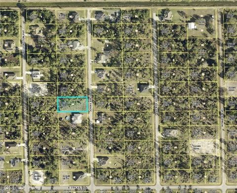 Tiny photo for 711 Johns Avenue, Lehigh Acres, FL 33972 (MLS # 2025009805)