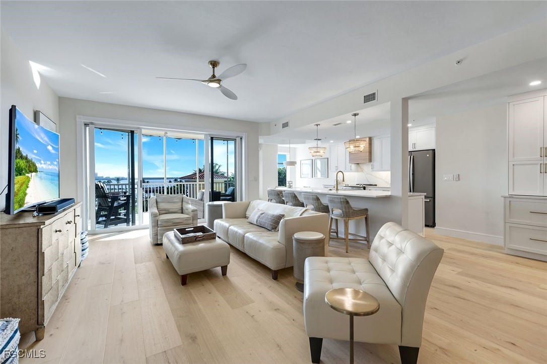 6021 Silver King Boulevard 203