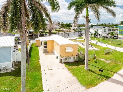 3851 Coconut Drive St James City FL 33956