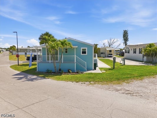 730 CHIPPEWA TRL, FORT MYERS BEACH, FL 33931 - Image e4a2c1190e8d037e152ea949c6e8e799/2287241571