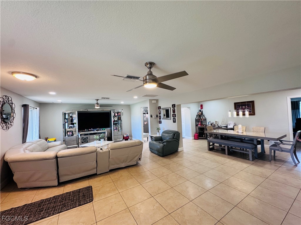 141 SW 48th Terrace