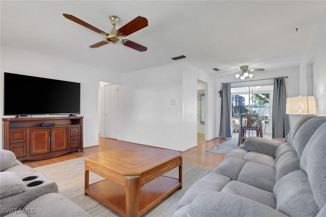 529 SE 16th Place