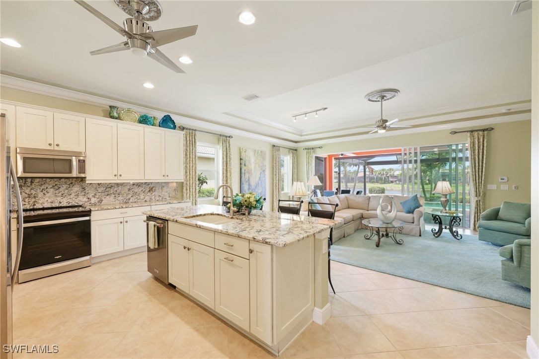 11619 Giulia Drive