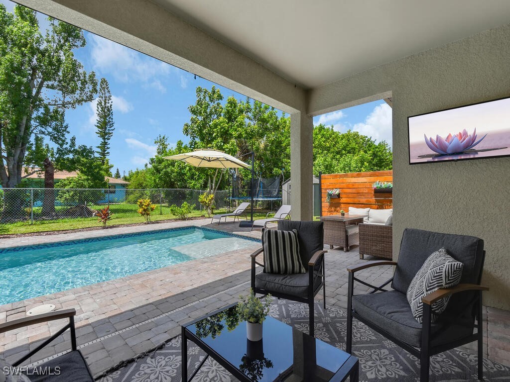 446 SW 19th Terrace