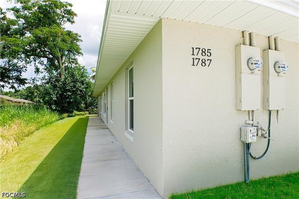 1787 MARYLAND AVE, FORT MYERS, FL 33916 - Image e533522cf32e5886810e2a4804e09a91/3711178088