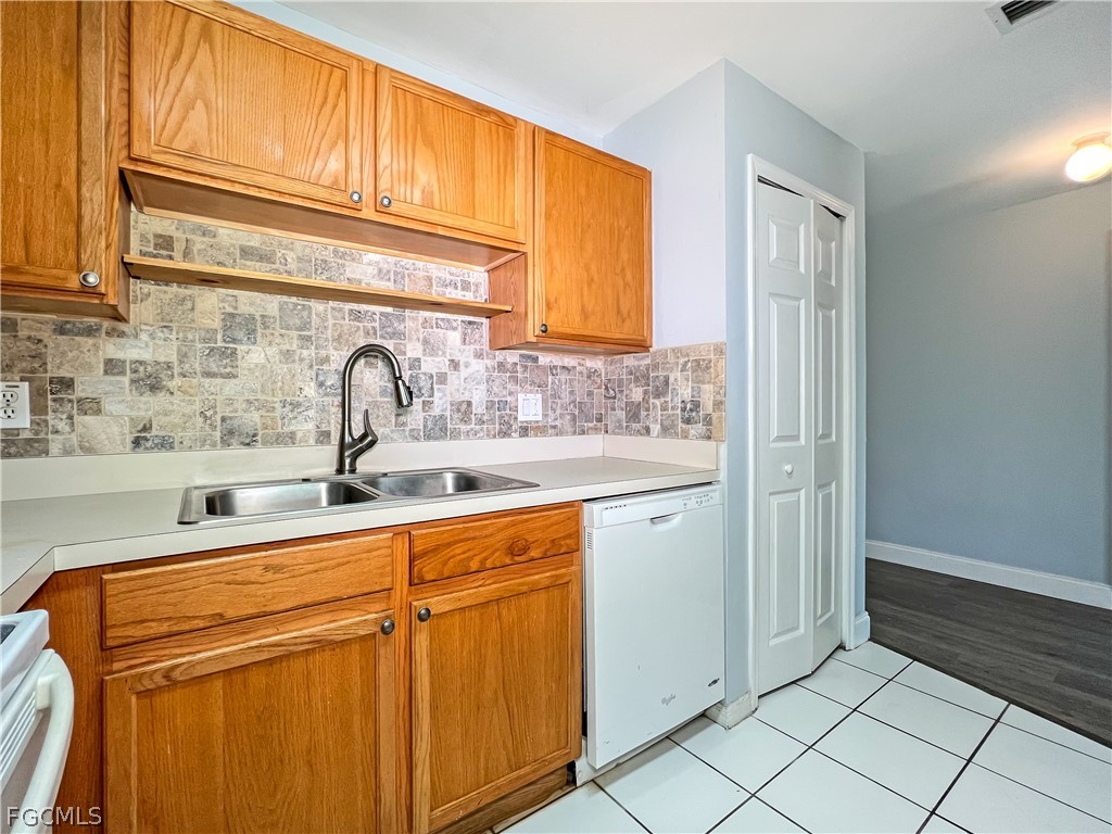 2610 Haviland Avenue S