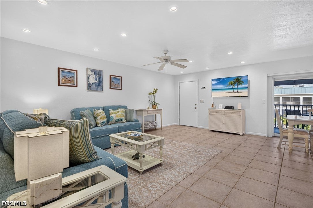 827 E Gulf Drive M-7