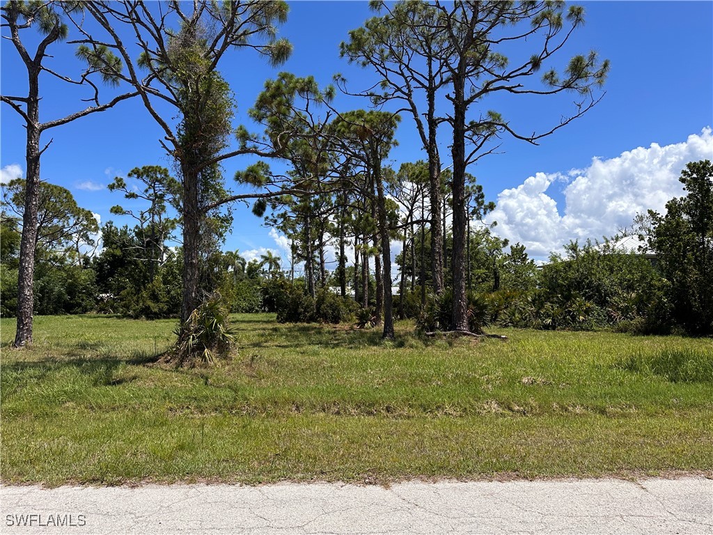 Photo 1 of 9 — 3728 Mango Street, St James City, FL 33956