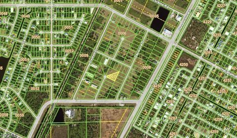 Photo of 14 Hyde Court, Rotonda West, FL 33947 (MLS # 2026015221)