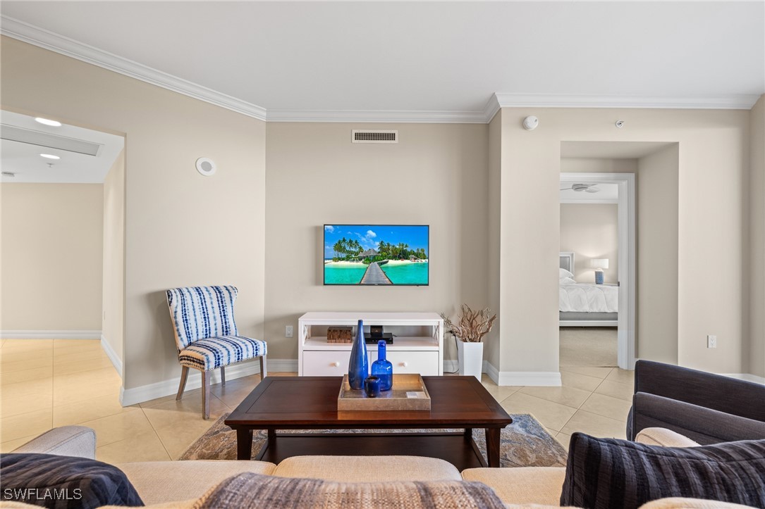 4761 WEST BAY Boulevard 405