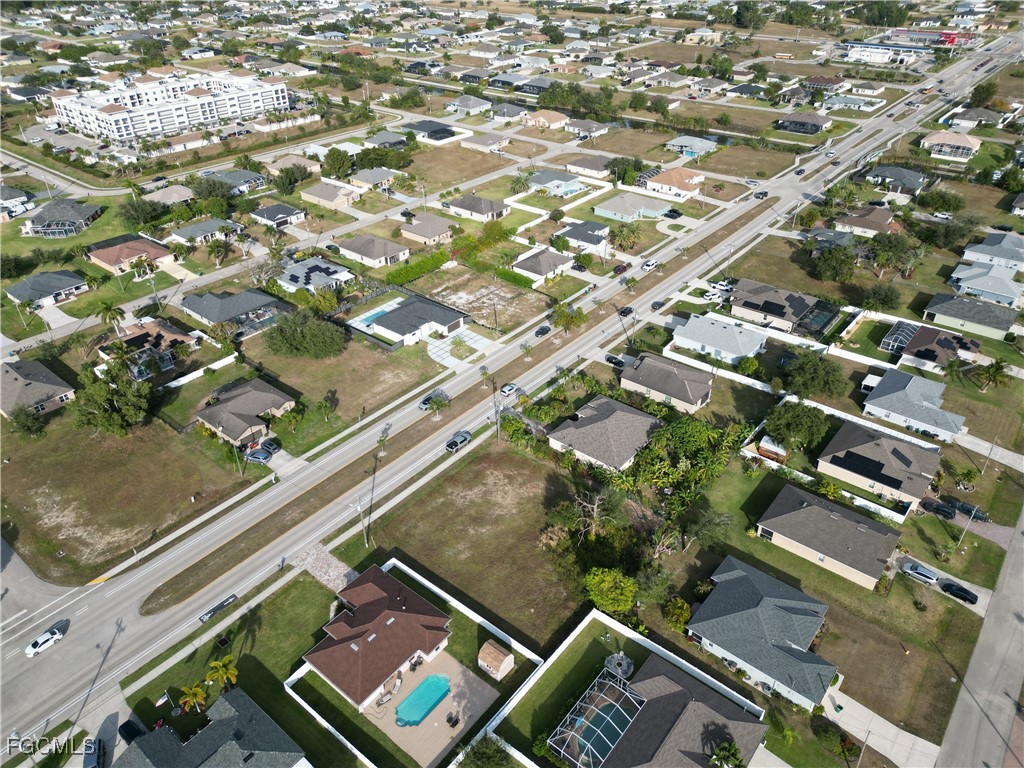 1818 SW Trafalgar Parkway