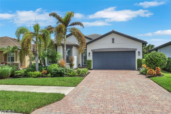 16250 ROSEMALLOW LN, ALVA, FL 33920 - Image e61e41ca10fd70e4ca33abcba660bcfa/3047070392