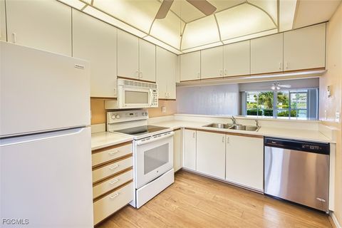 Tiny photo for Fort Myers, FL 33919 (MLS # 2025005783)