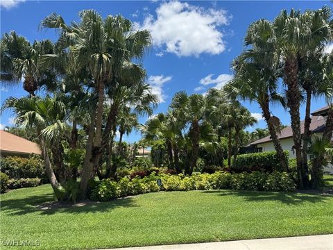 8837 Muirfield Drive Naples FL 34109