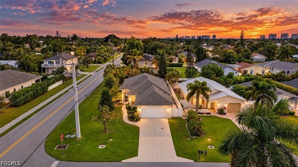 798 105TH AVE N, NAPLES, FL 34108 - Image e6262b6daed45ac2b52c0d04fdb2be1f/871287882