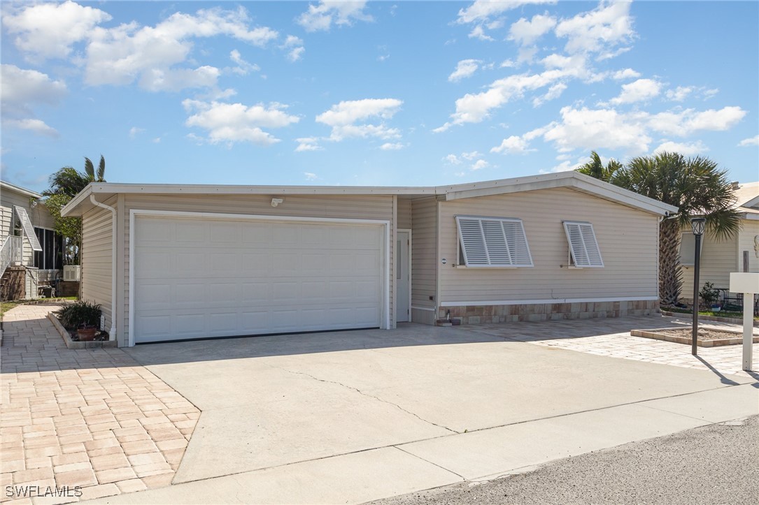 11181 Azalea Lane