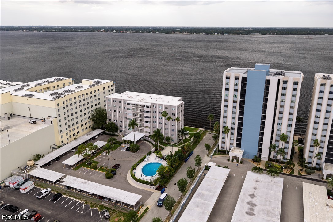 1900 Clifford Street 301