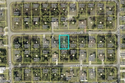 Tiny photo for 712 Epps Brown Street E, Lehigh Acres, FL 33974 (MLS # 2026020321)