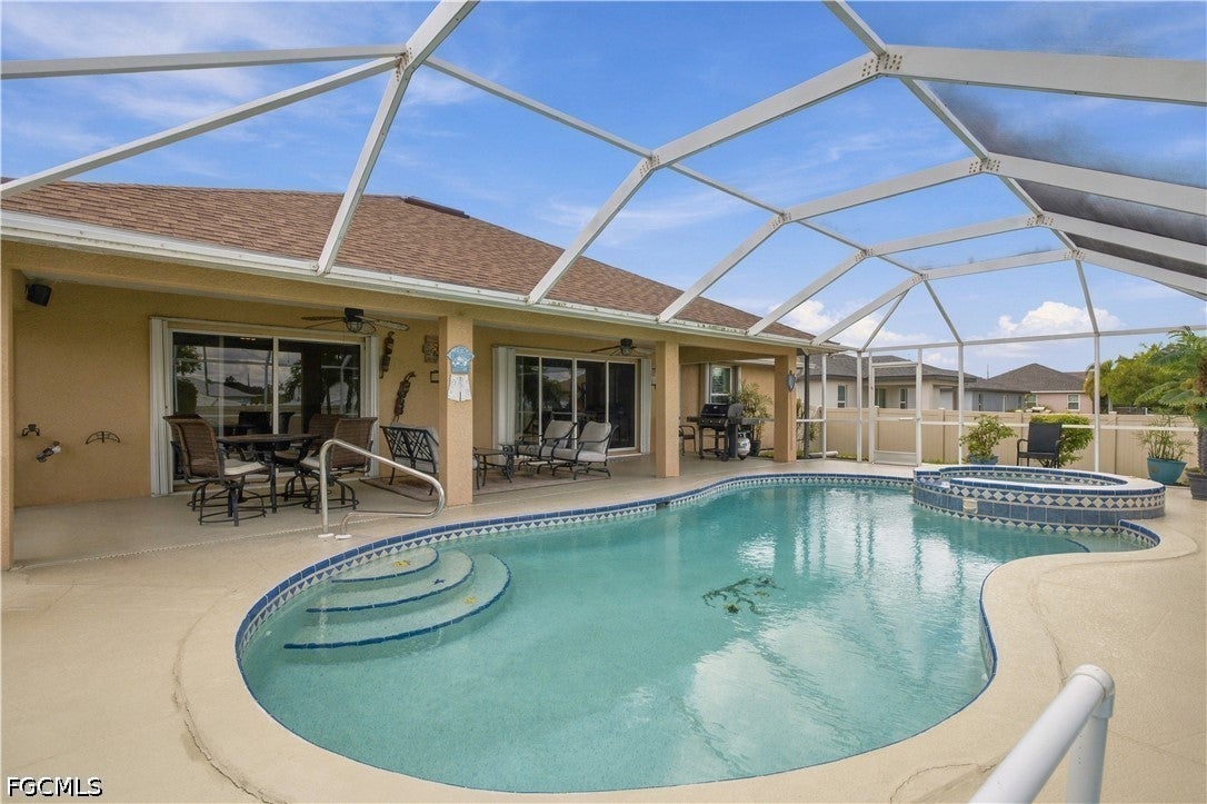 2215 NW 5th Street