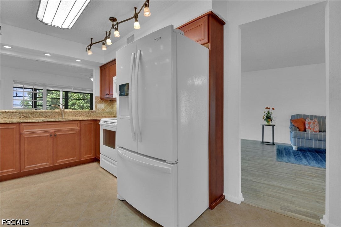 1381 N Brandywine Circle