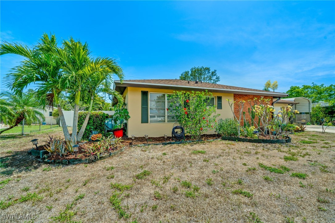 2366 Flora Avenue