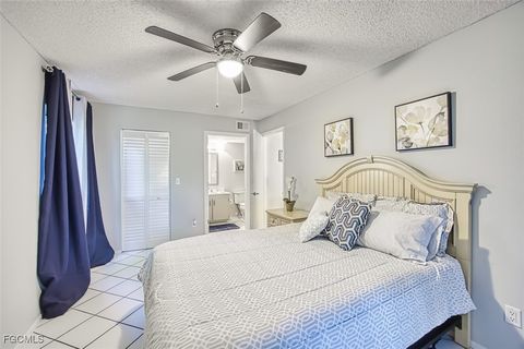 Tiny photo for 14861 Summerlin Woods Drive #B-11, Fort Myers, FL 33919 (MLS # 2025013017)