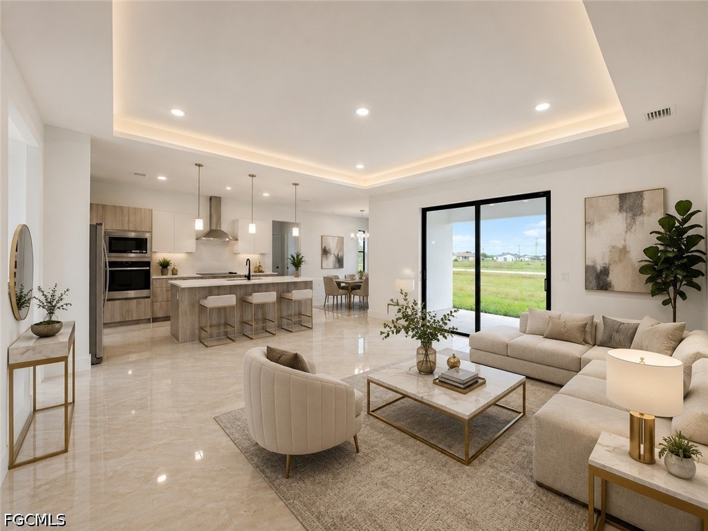 7004 ALPINE Court